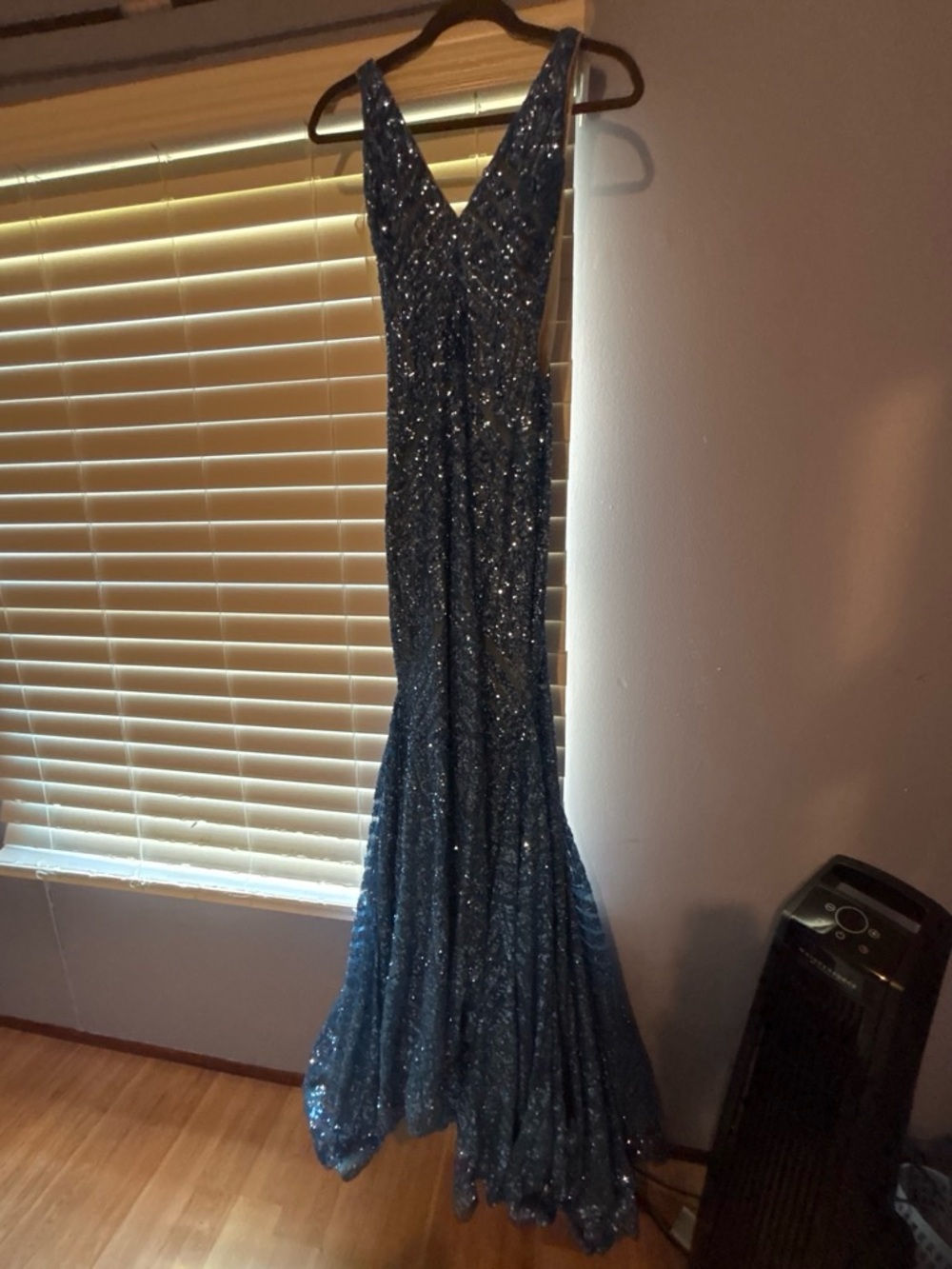 Label Image - Unknown Garment Type - Picture 3 of 4